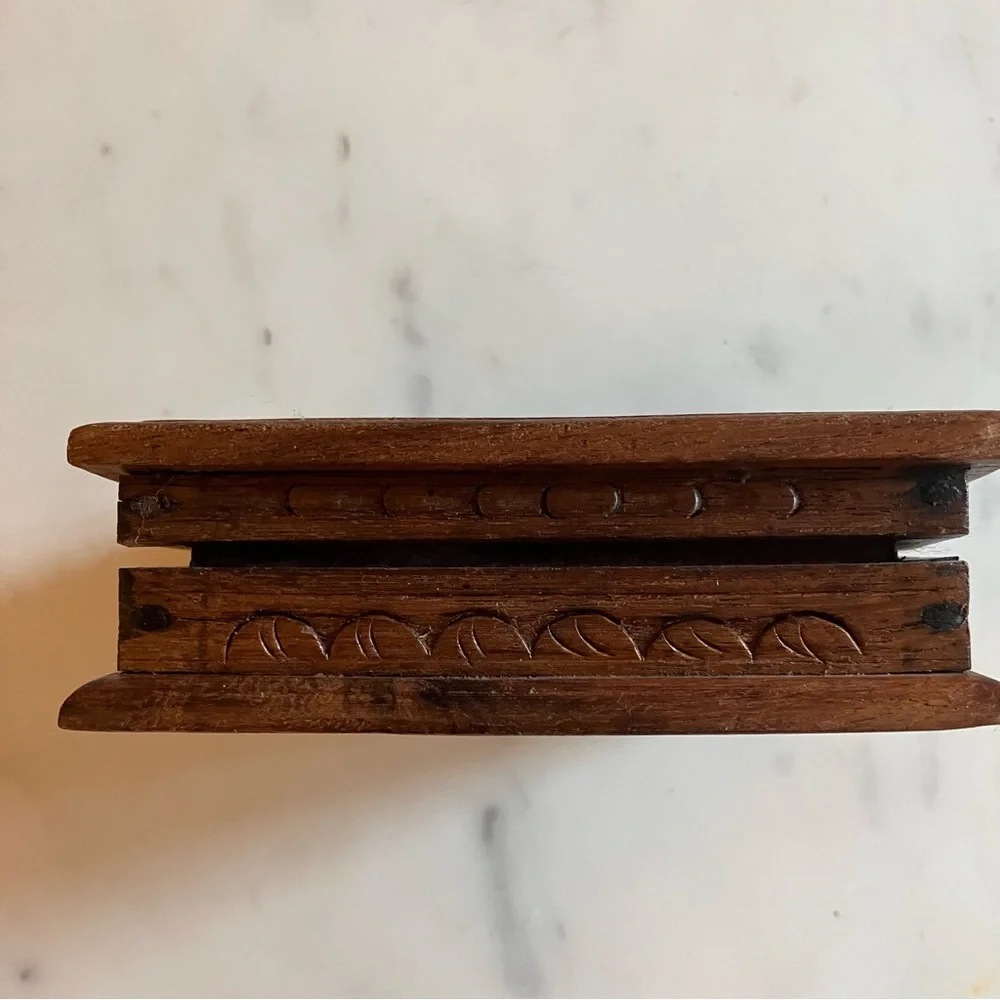 Vintage Southeast Asia Carved Wooden Trinket Box w/ Peacock Design 4 1/2